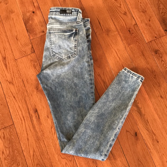 Kut from the Kloth Jeans - Picture 4 of 10